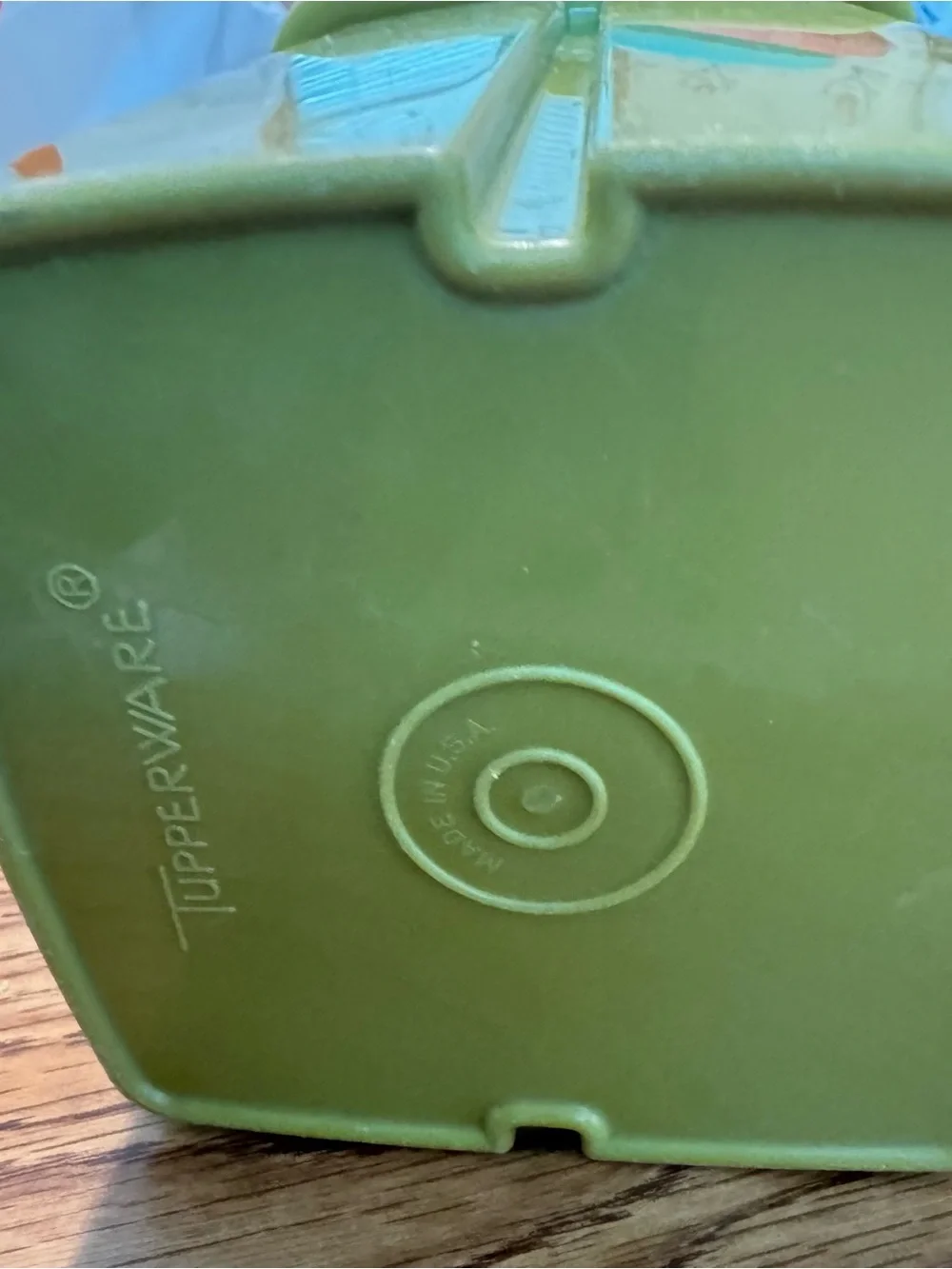 Tupperware pickle keeper. Vintage avocado green.
